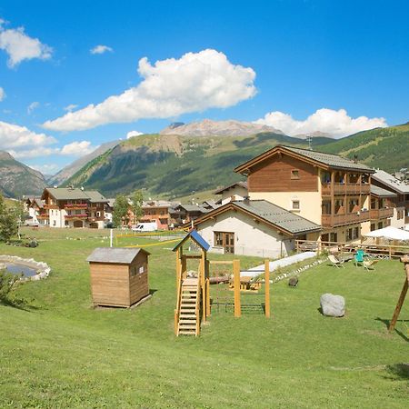Hotel Valtellina Livigno Exterior foto