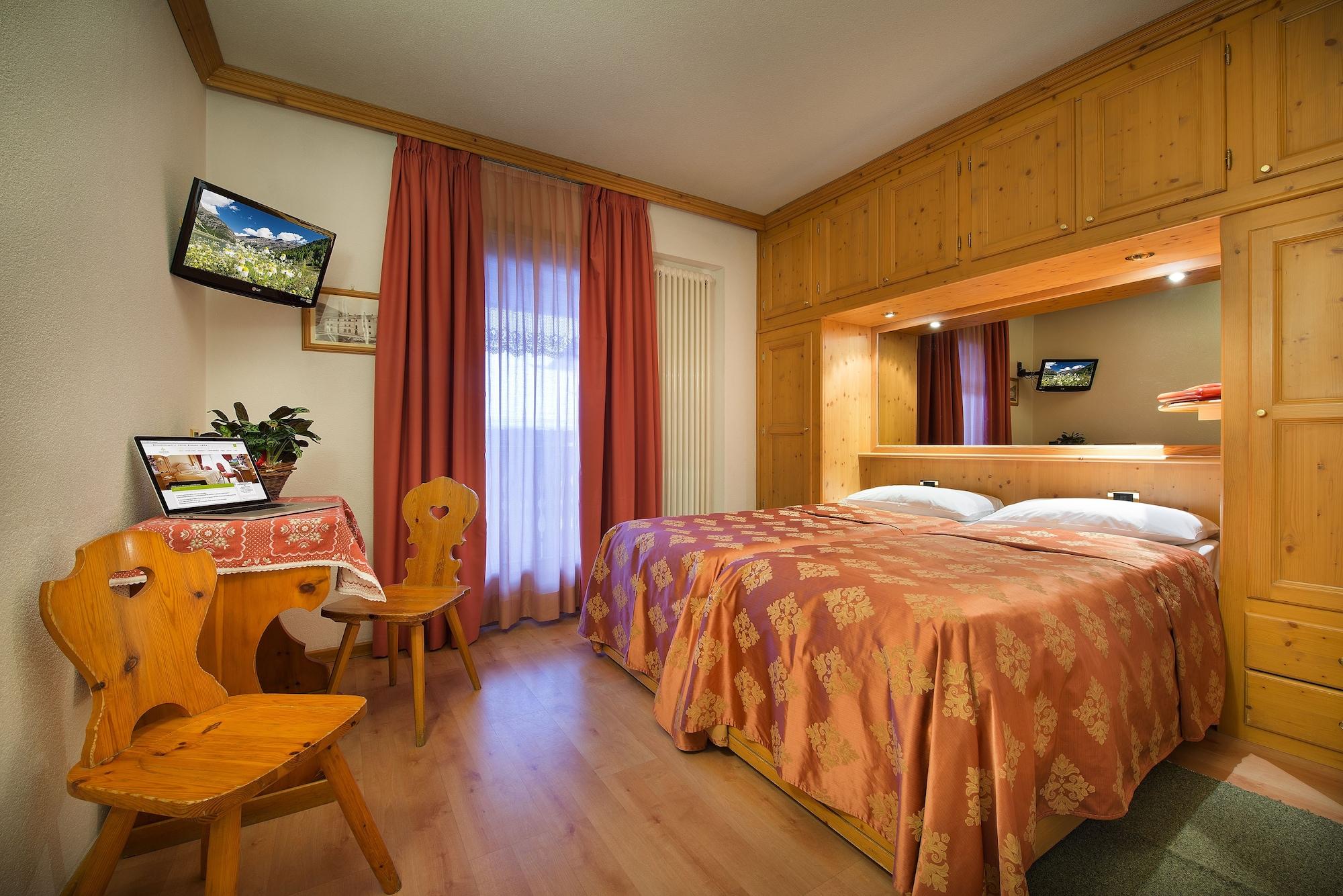Hotel Valtellina Livigno Exterior foto