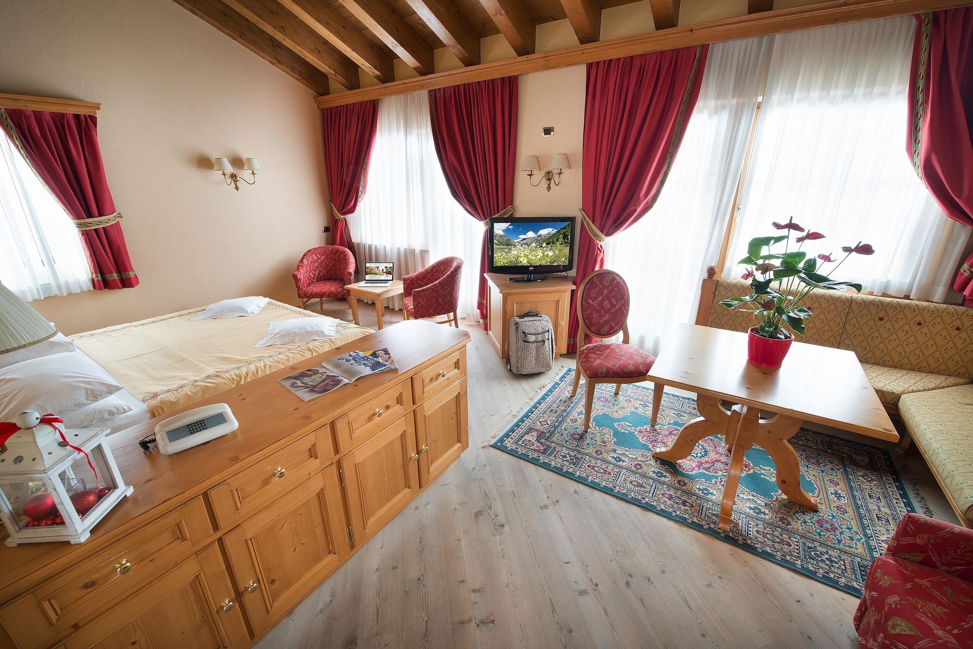 Hotel Valtellina Livigno Exterior foto