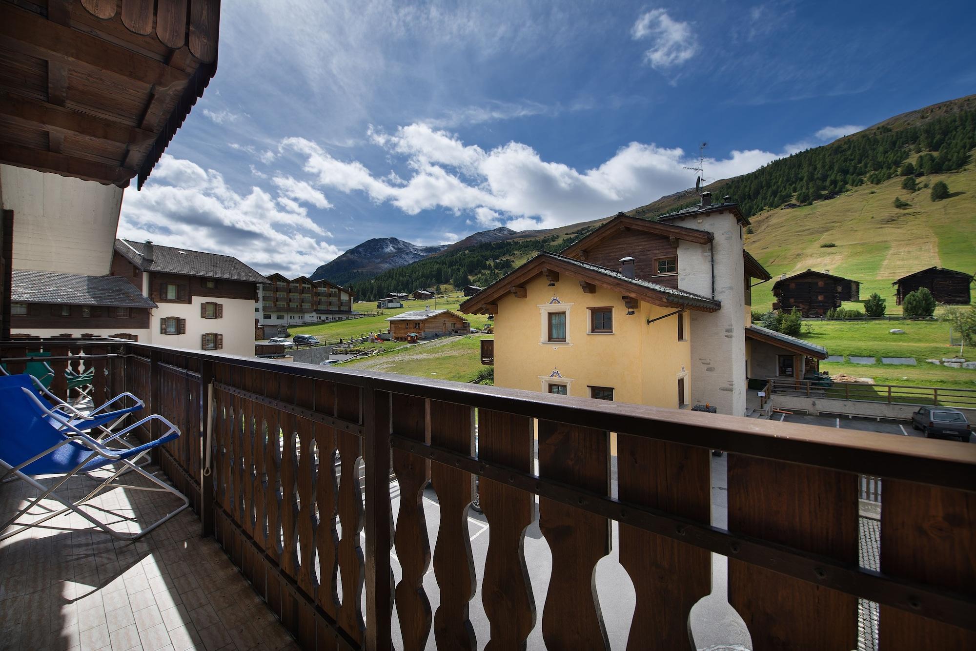 Hotel Valtellina Livigno Exterior foto