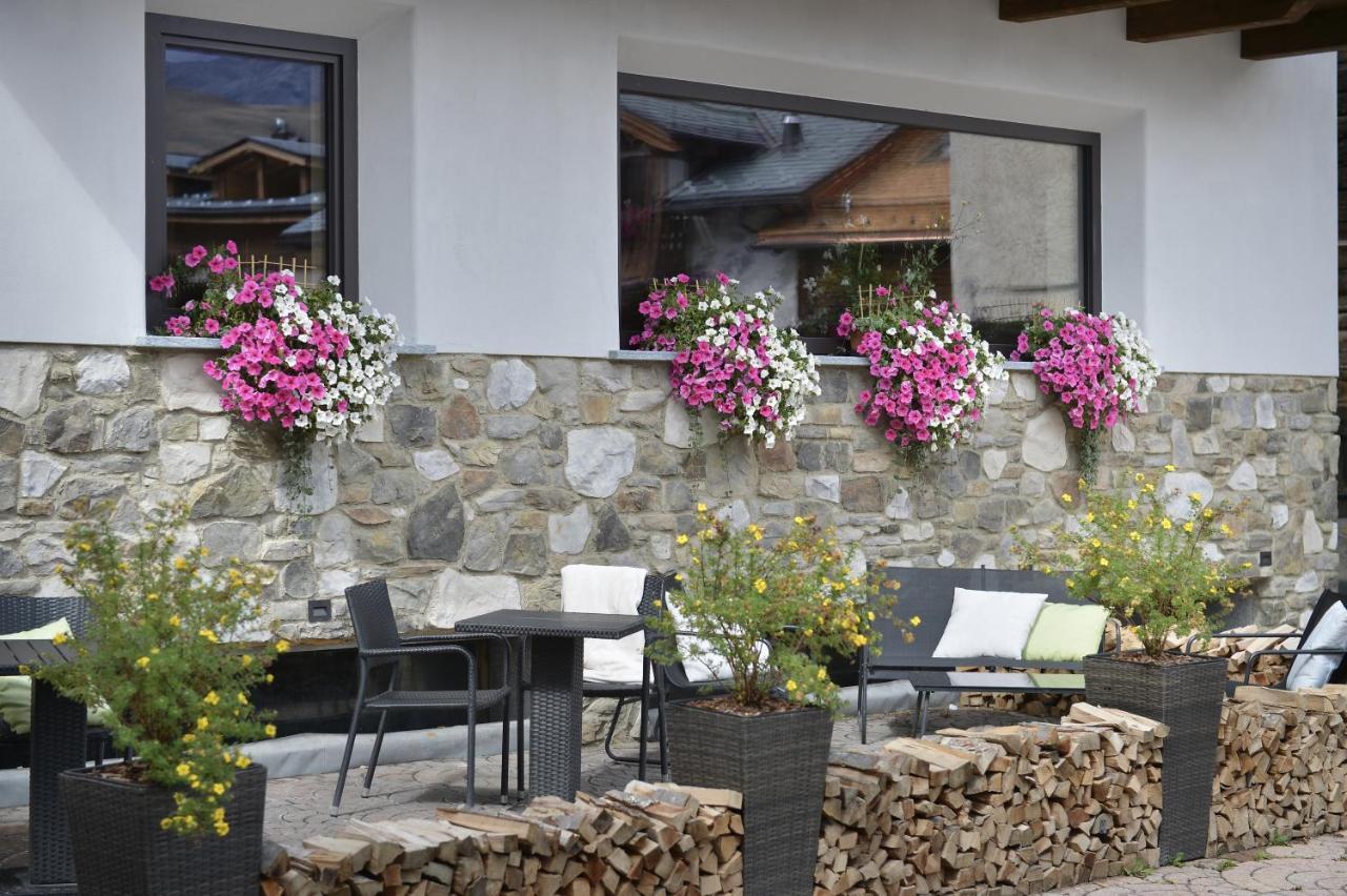 Hotel Valtellina Livigno Exterior foto