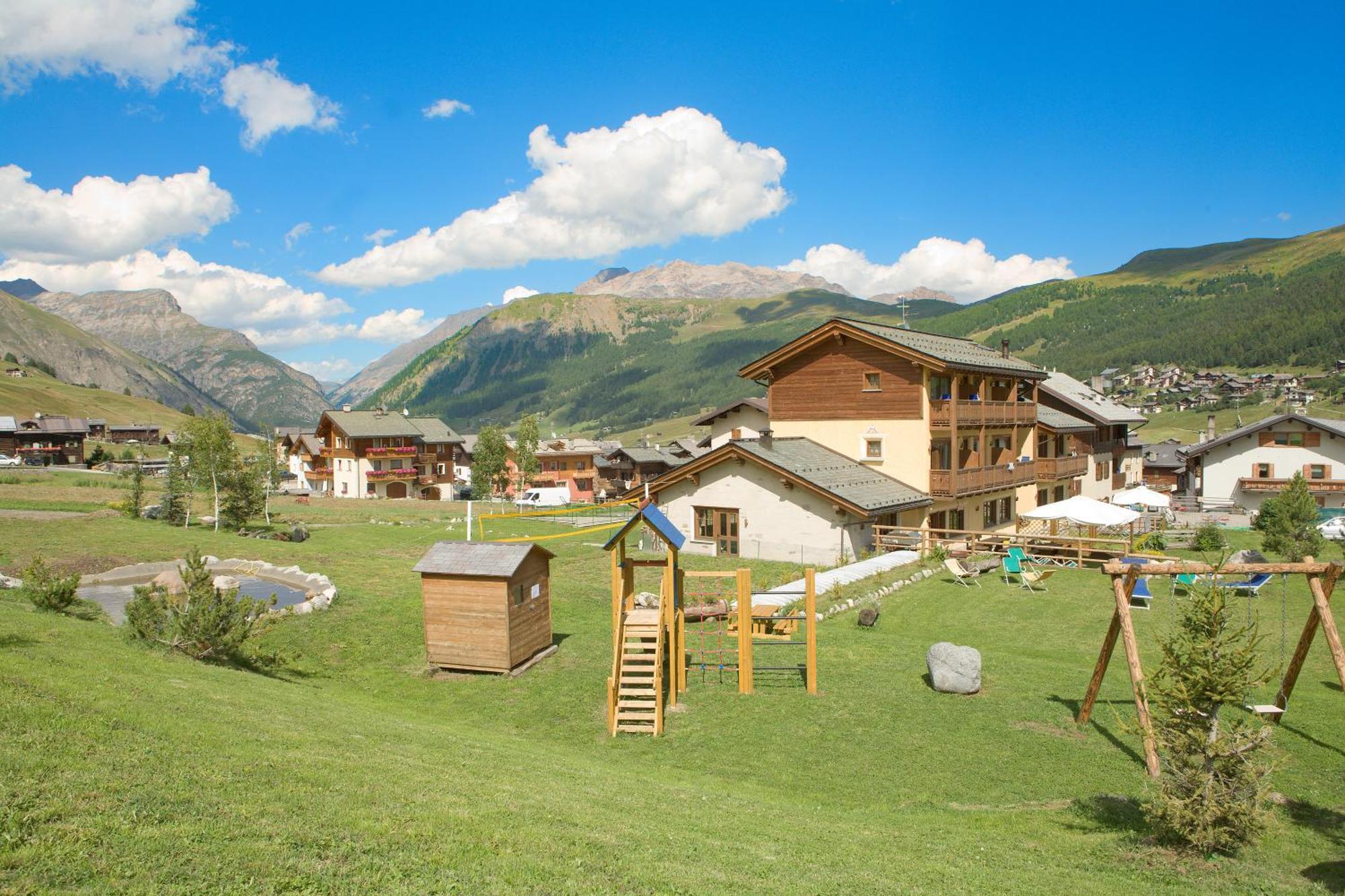 Hotel Valtellina Livigno Exterior foto